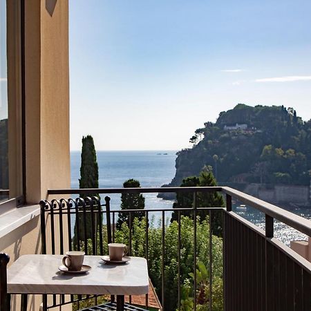 Fenetre Sur Le Blue Apartment Taormina Luaran gambar